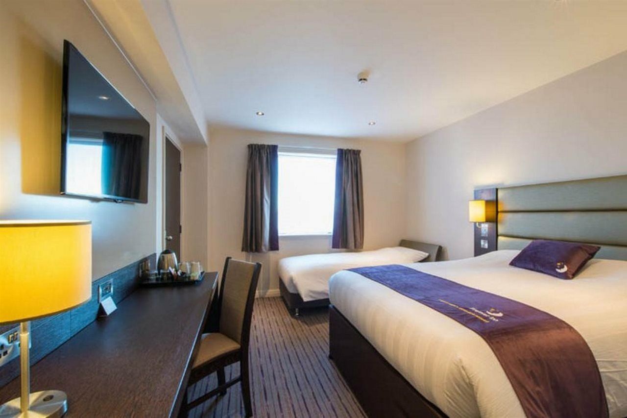 Premier Inn London Heathrow M4/J4 Hillingdon Exteriér fotografie