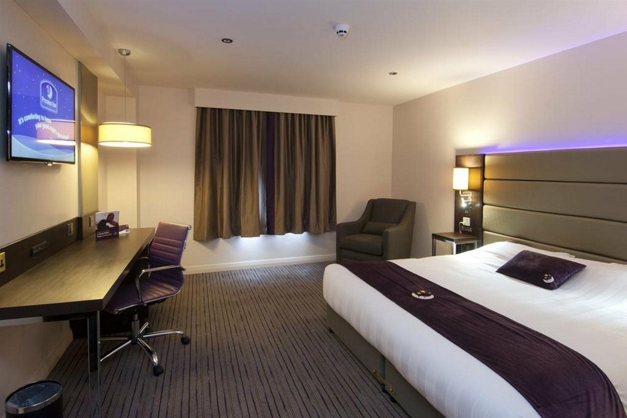 Premier Inn London Heathrow M4/J4 Hillingdon Exteriér fotografie